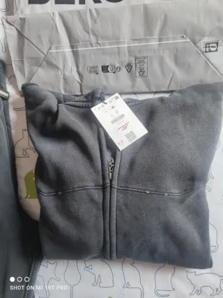 Chándal Bershka gris nuevo