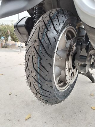 Suzuki Burgman 125 Negra