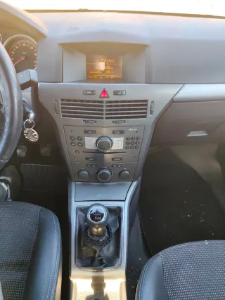 Opel Astra 2007