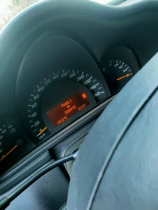 Mercedes-Benz Clase C 2004