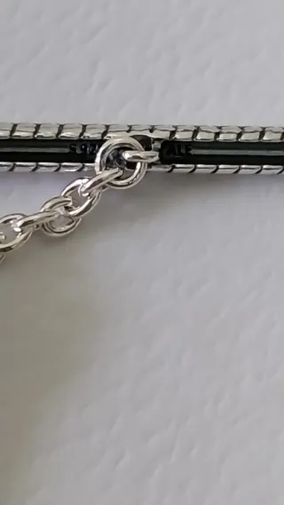 Pulsera Pandora 18 cm.