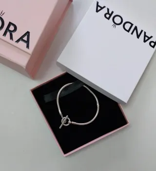 Pulsera Pandora 18 cm.