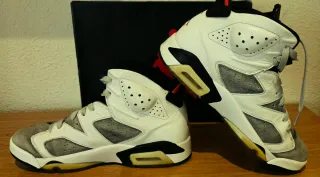 Zapatillas Jordan Talla 42 Blancas y Grises