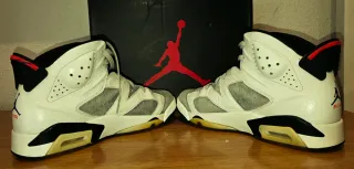 Zapatillas Jordan Talla 42 Blancas y Grises