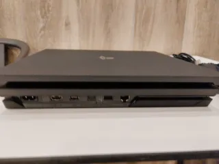 PS4 Pro 1TB Firmware 9.51 + 2 Mandos + 2 juegos