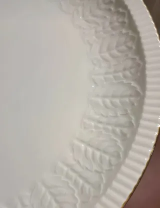 Vajilla Pontesa Porcelana Blanca y Dorada