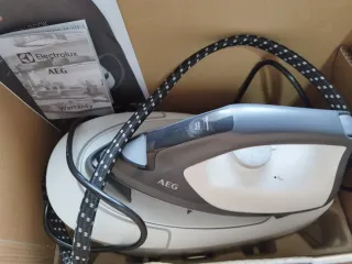 Centro de planchado AEG DELICATE