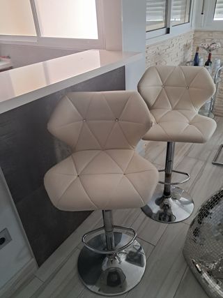 Taburete de barra beige