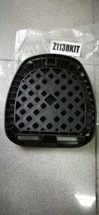 Parrilla GIVI Z113BKIT Monolock