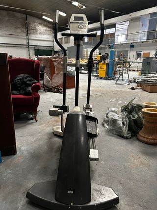 Bicicleta Elíptica BH Fitness Brazil Plus