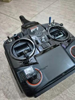 Emisora RC Devo F7