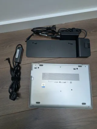 HP Elitebook 840 G5 i7 16GB RAM + Docking Station