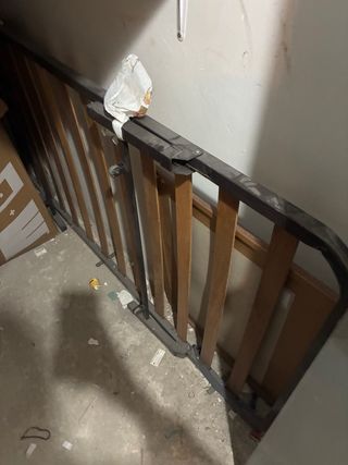 Somier con patas embalado