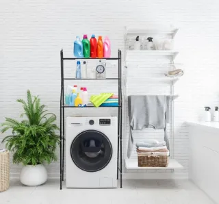 Scaffale metallo e plastica nero/