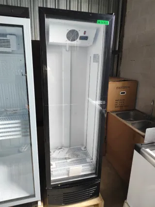 Nevera expositora cristal nueva!