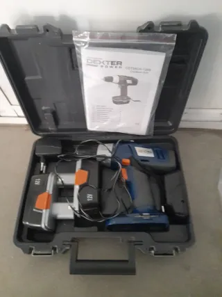 Taladro Dexter 12V con maletín