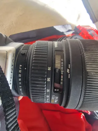 Cámara Pentax K01 Negra con objetivos mochila...