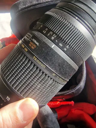 Cámara Pentax K01 Negra con objetivos mochila...