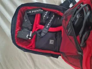 Cámara Pentax K01 Negra con objetivos mochila...