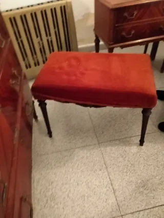 Habitación antigua de matrimonio