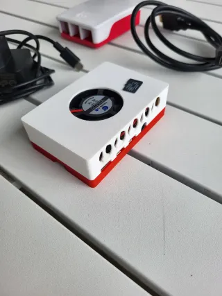 Raspberry Pi 4 4GB + SD 128GB + Kit Completo