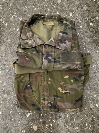 Uniforme Boscoso Pixelado Usado Talla 1C= S/M