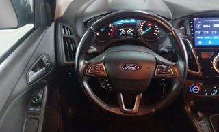 🚗 FORD FOCUS FAMILIAR 2017 - 125CV