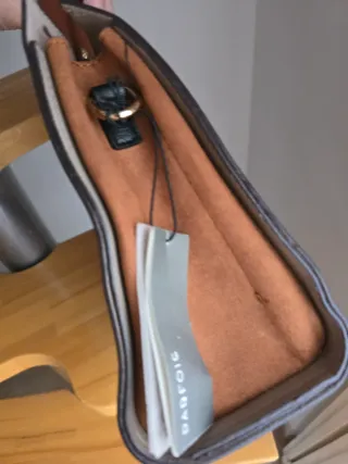 Bolso Parfois Beige y Negro