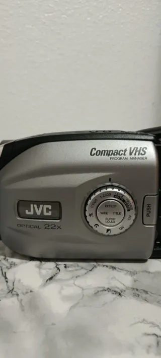 Videocámara JVC GR-AX480 22x Zoom Óptico
