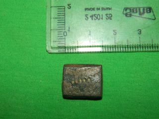 Bonito ponderal de bronce ibero romano 5,8 gramos.