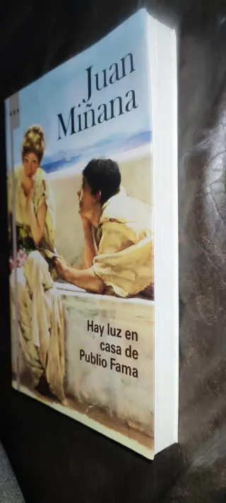 Hay luz en casa de publio fama