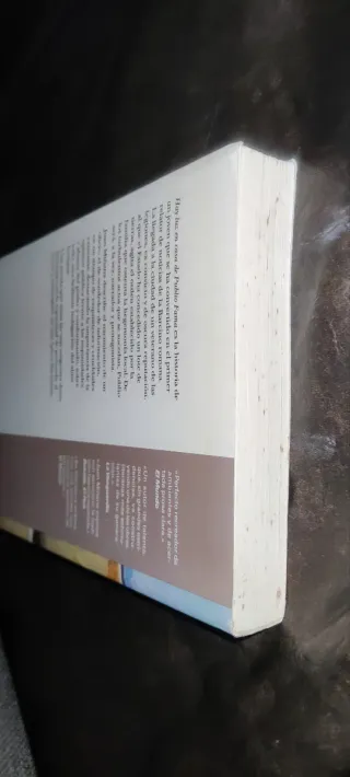 Hay luz en casa de publio fama