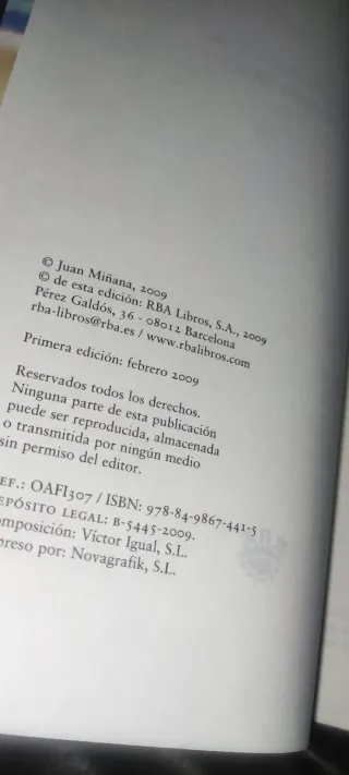 Hay luz en casa de publio fama