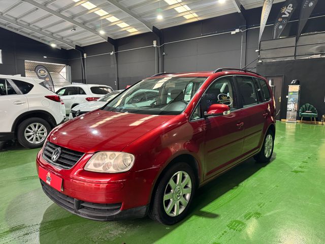 VOLKSWAGEN Touran 1.9 TDI ADVANCE