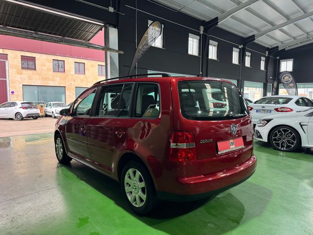 VOLKSWAGEN Touran 1.9 TDI ADVANCE