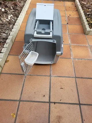 Transportín para perros grandes.