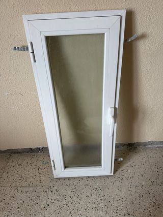 Ventana para baño/cocina