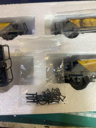 Mabar 2 pares tolvas AZVI - Logo II