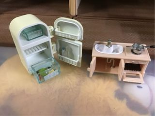 Familia Sylvanian pack casita accesorios