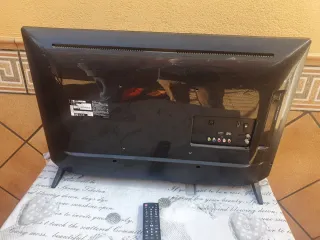 Televisión LG Negra 32 pulgadas