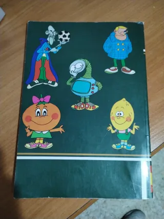 Futbol en Acción M'82 Naranjito España