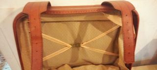 Maleta vintage piel