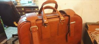 Maleta vintage piel