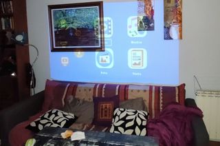 MINI PROYECTOR LEORFI