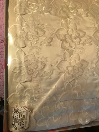 Juego Sábanas Raso Bordado 3 Piezas