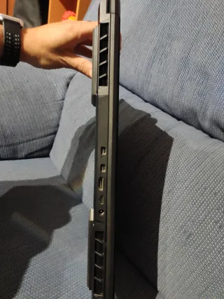 Portátil GALLERIA GCR1650GF Negro