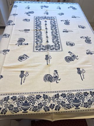 Tovaglia rettangolare con galli e uva