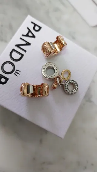 3 Charm Clip Pandora Oro y Plata