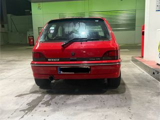 Renault Clio 16v