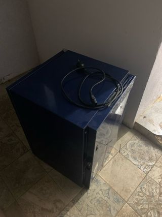 Nevera pequeña para botellas